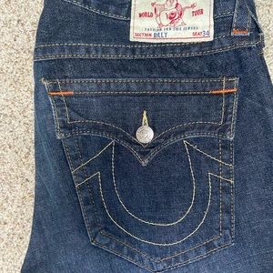 Gently used mens True Religion jeans.  Great Condition.